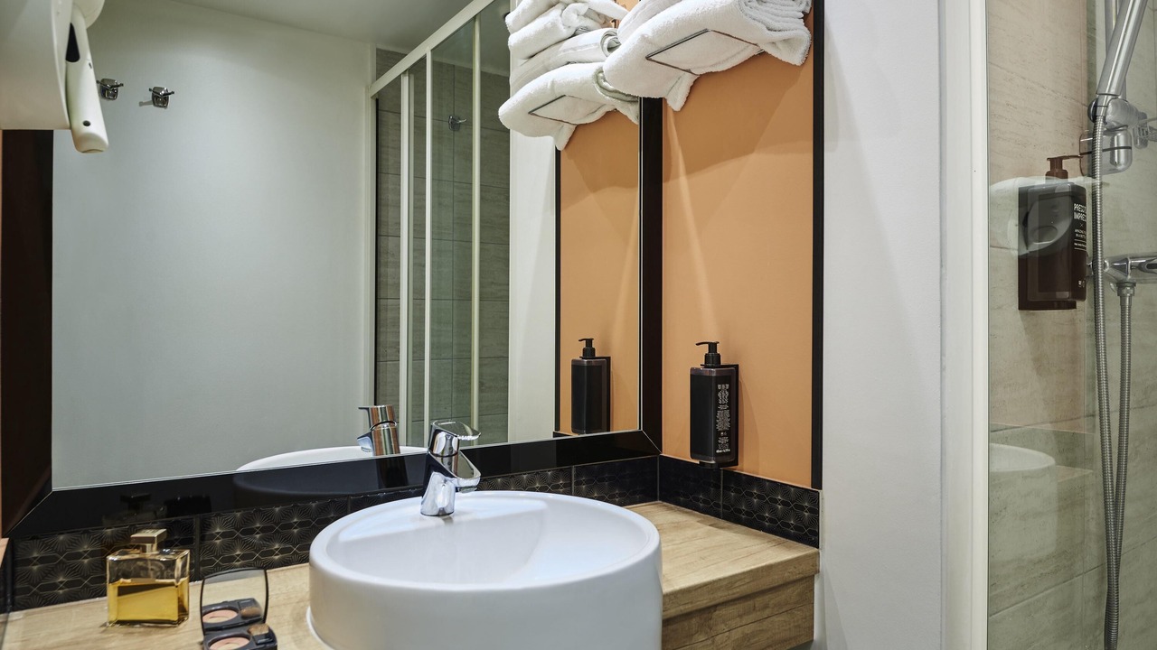 Photo of Bedroom in Gennevilliers