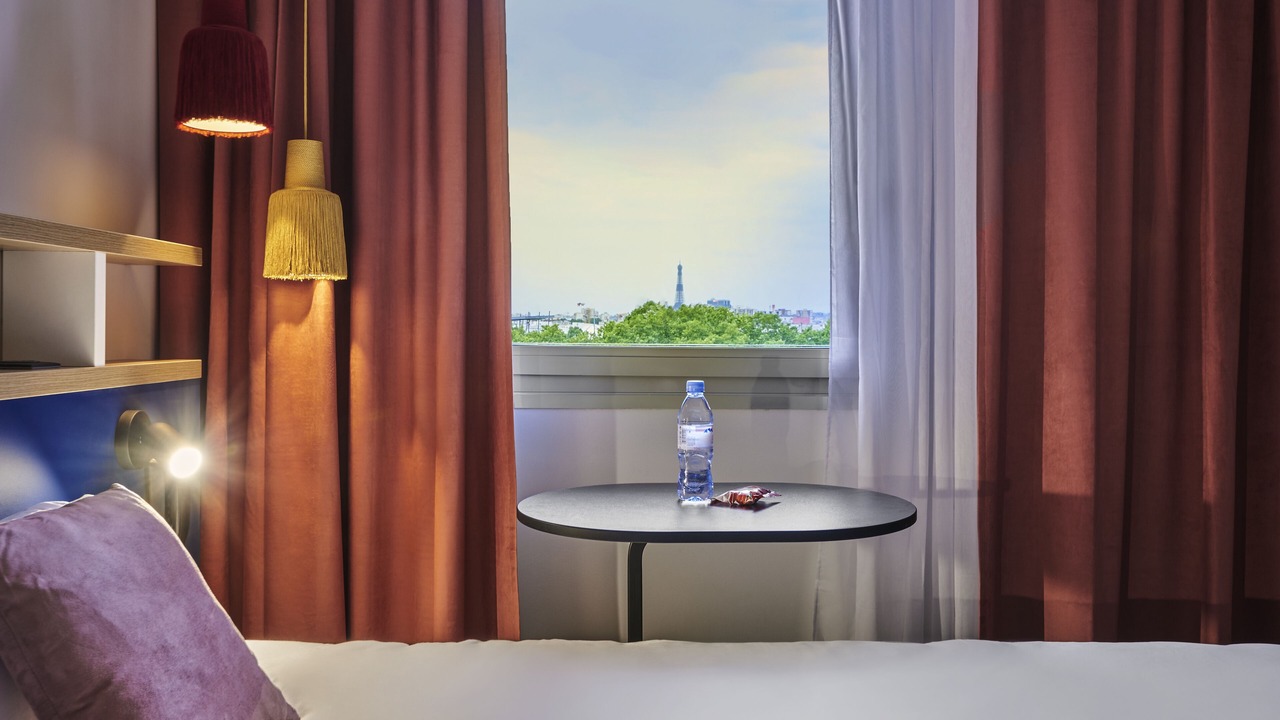 Photo of Bedroom in Gennevilliers
