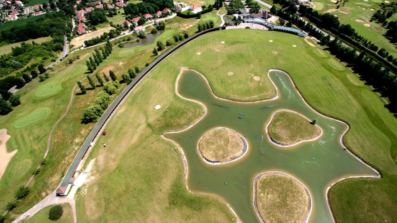 Photo of Outdoor in Luzarches