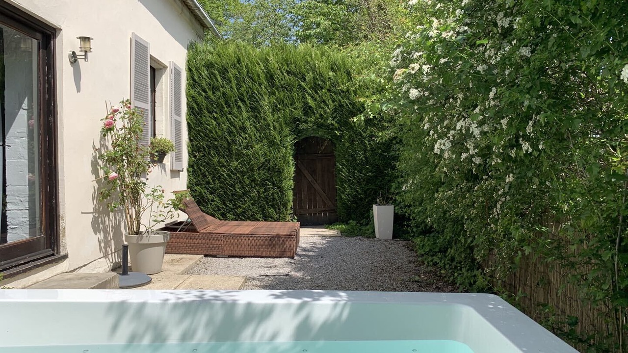 Photo of Outdoor in Heuchin