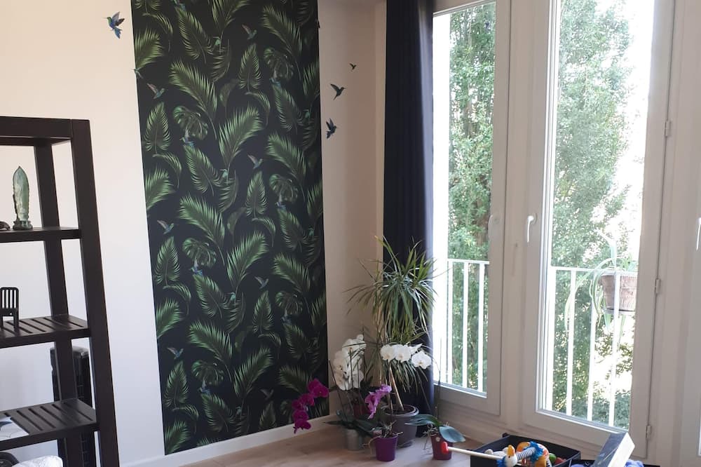 Photo of Livingroom in Montrouge