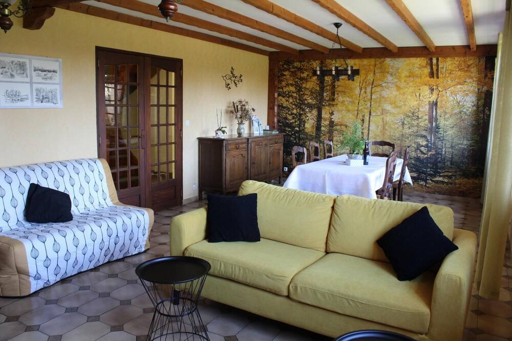 Photo of Livingroom in Rety