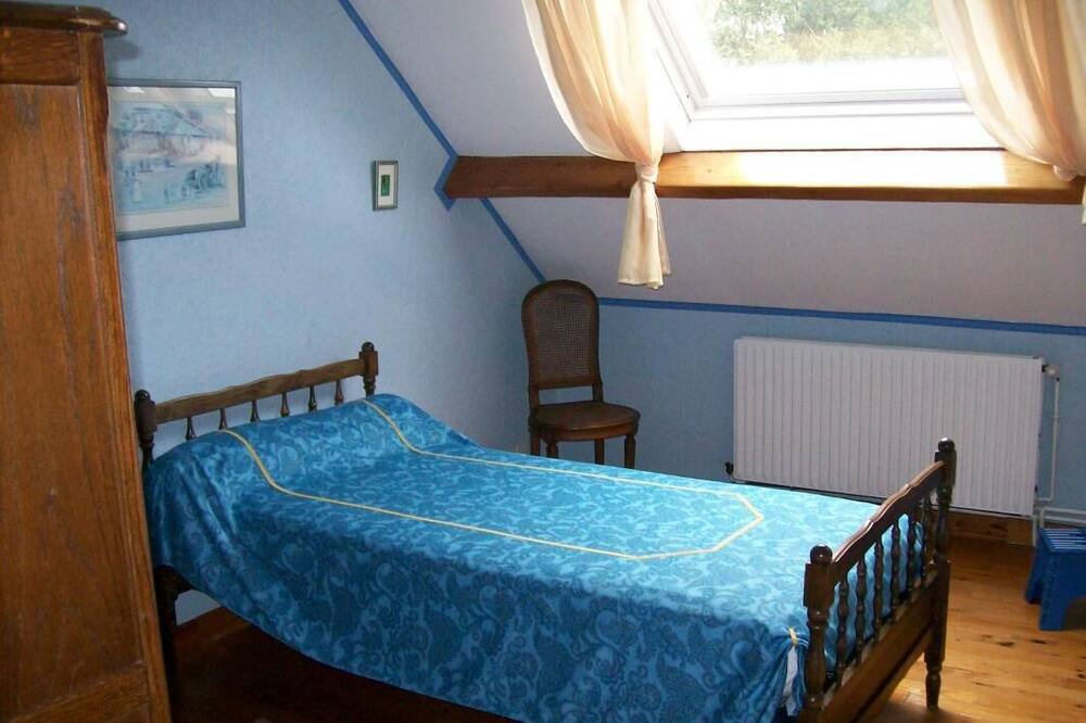 Photo of Bedroom in Rety
