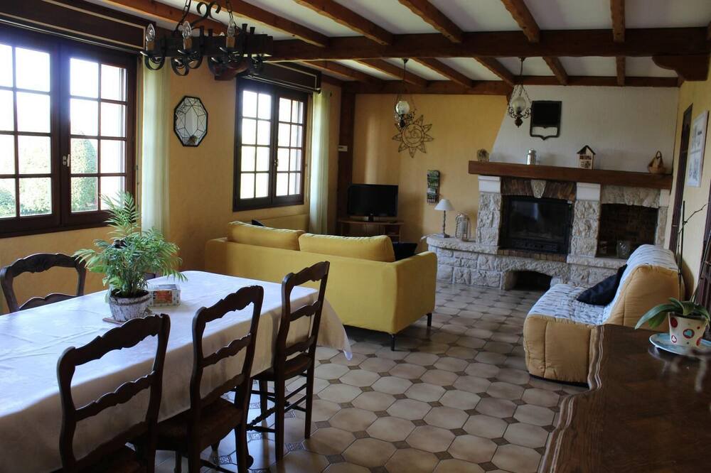Photo of Livingroom in Rety
