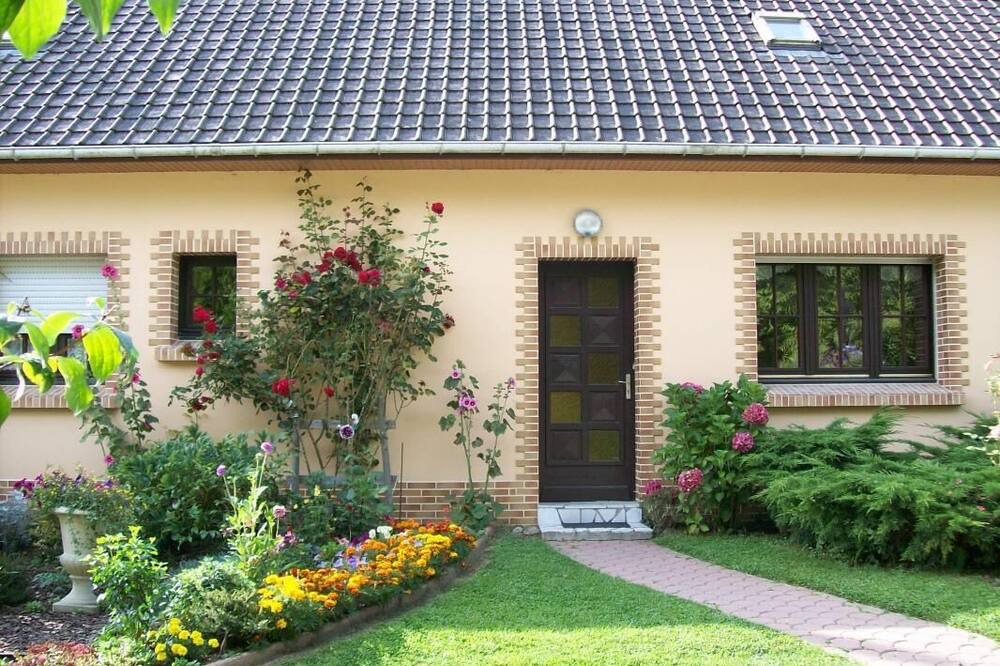 Photo of Outdoor in Rety