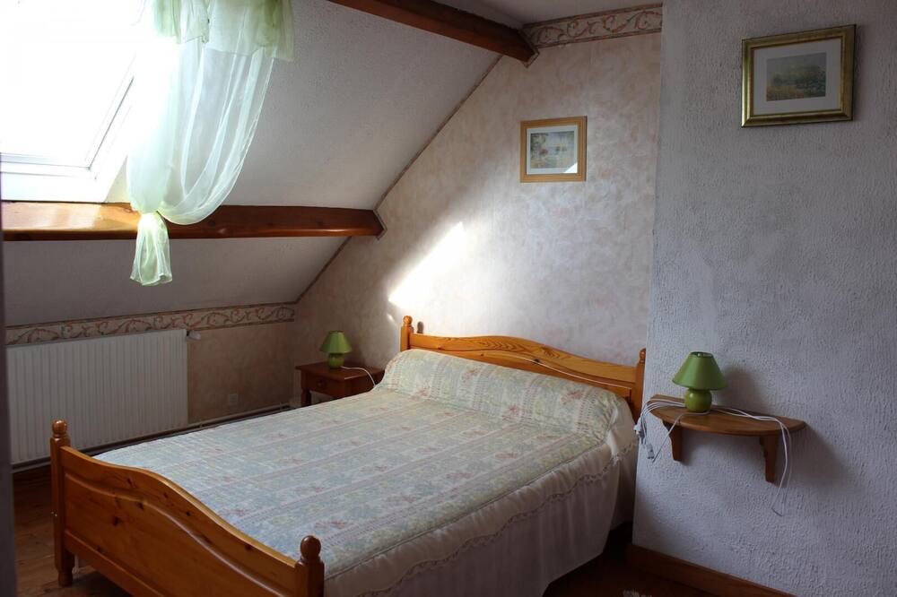 Photo of Bedroom in Rety