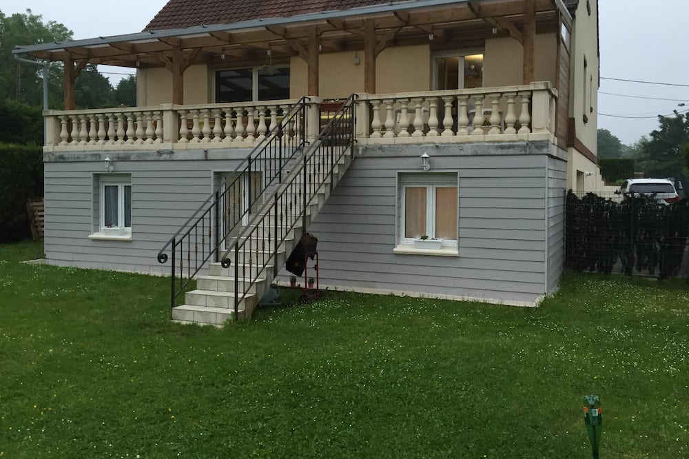Photo of Outdoor in Lillers