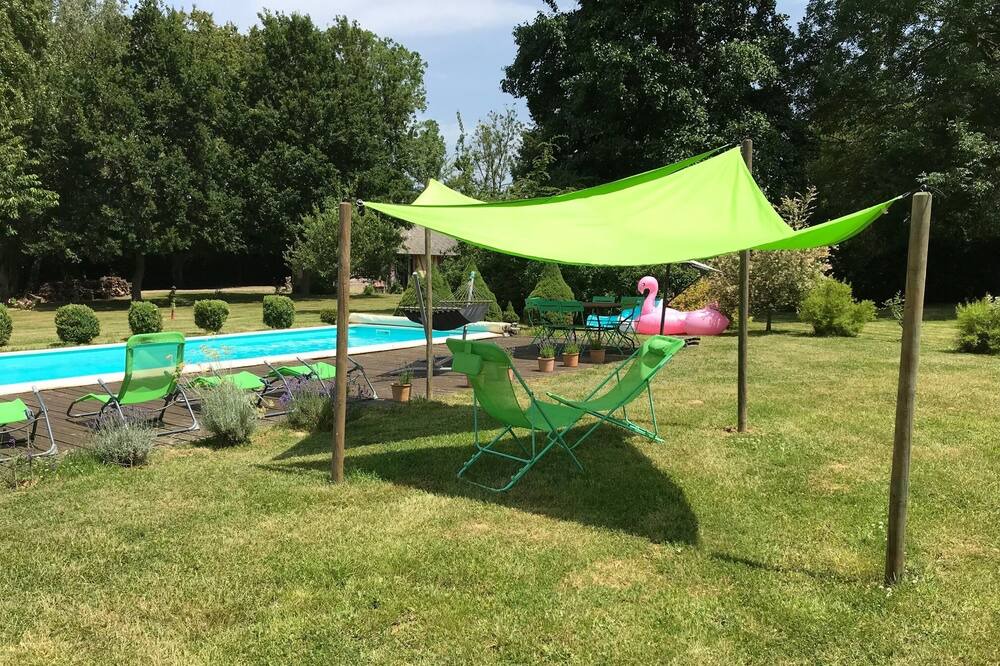 Photo of Outdoor in Saint-Pierre-des-Ifs
