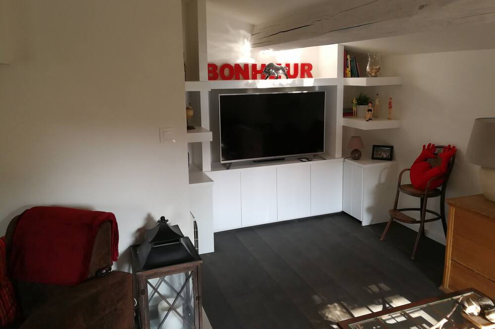 Photo of Livingroom in Pegairolles-de-Bueges