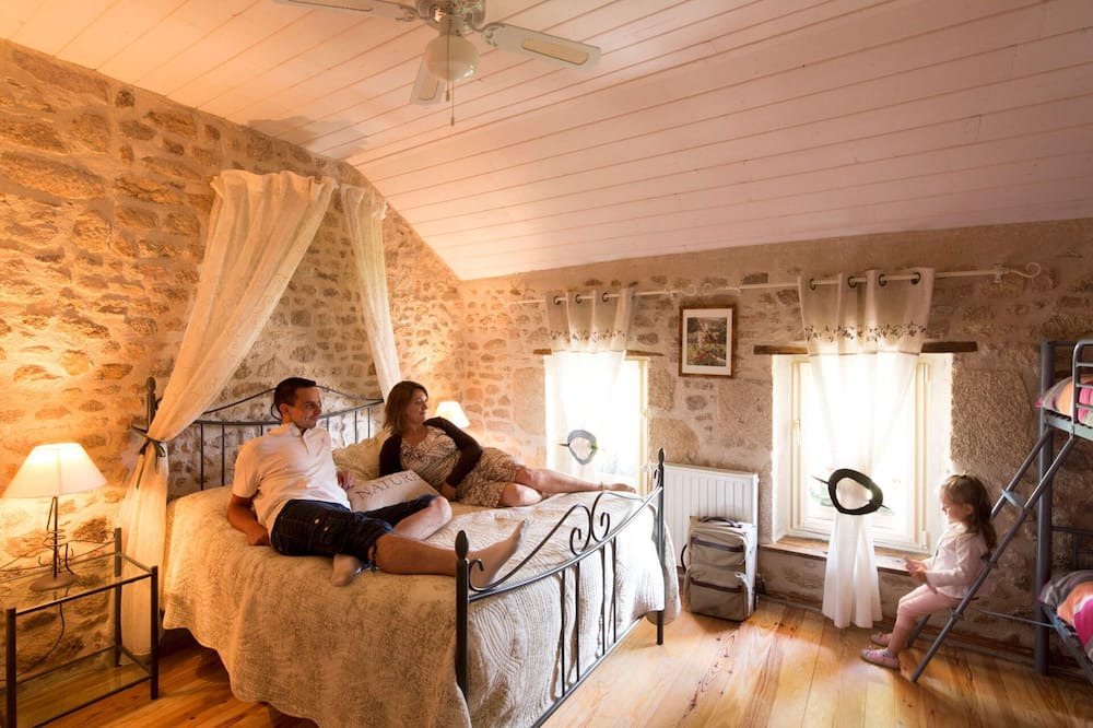 Photo of Bedroom in Naillat