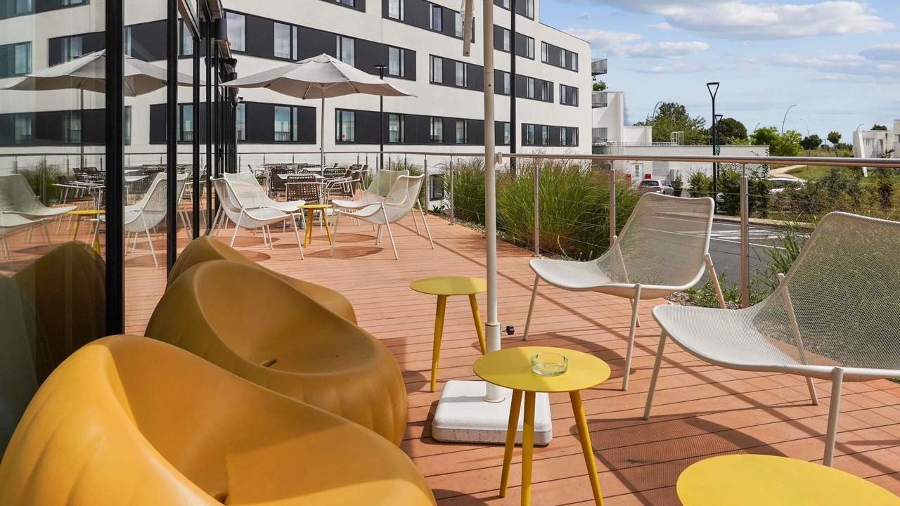 Photo of Patio Balcony in Paray-Vieille-Poste