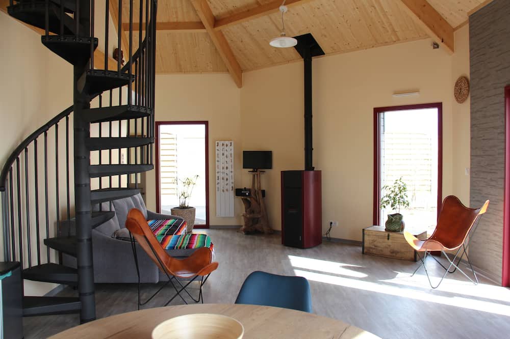 Photo of Livingroom in Omiecourt