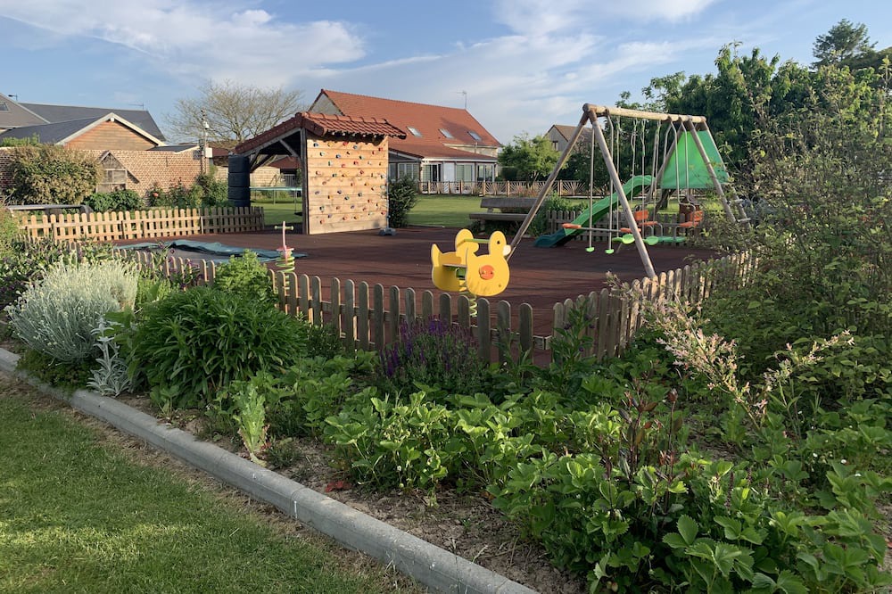 Photo of Outdoor in Omiecourt