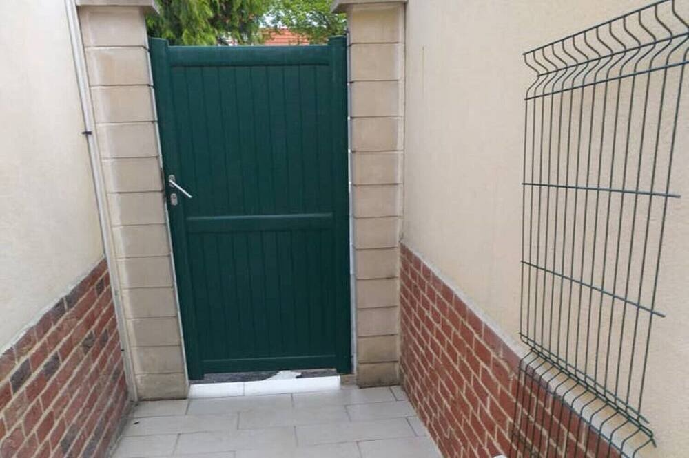 Photo of Patio Balcony in Oisy-le-Verger