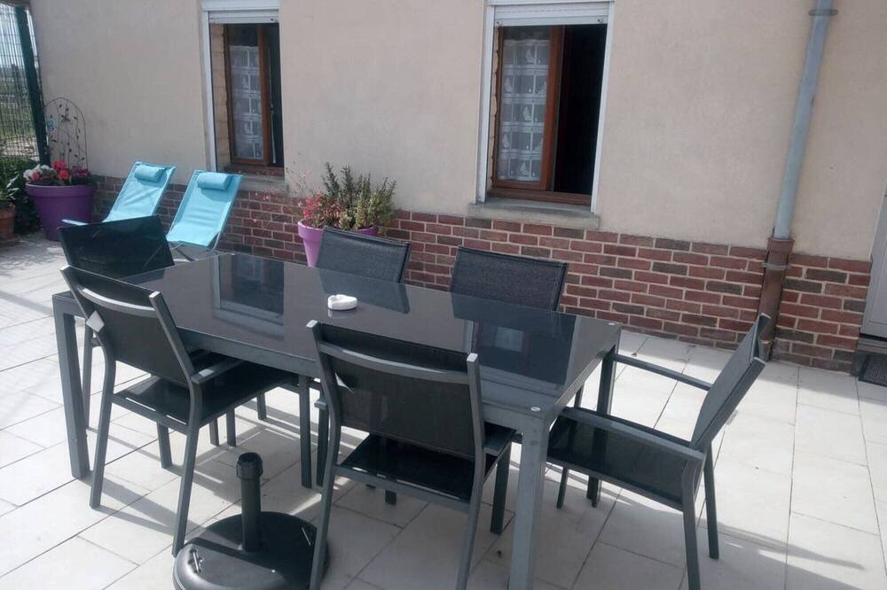 Photo of Patio Balcony in Oisy-le-Verger