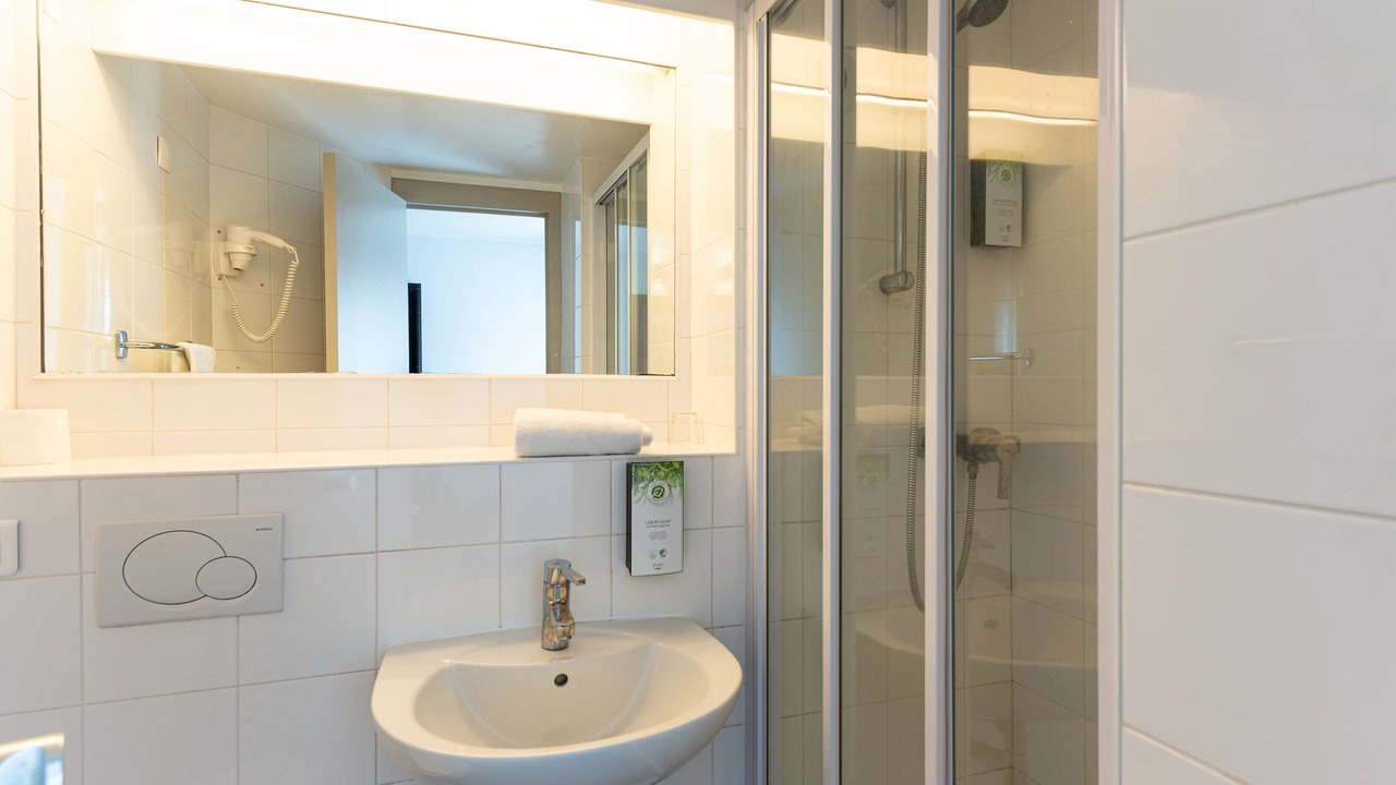 Photo of Bathroom in Creil