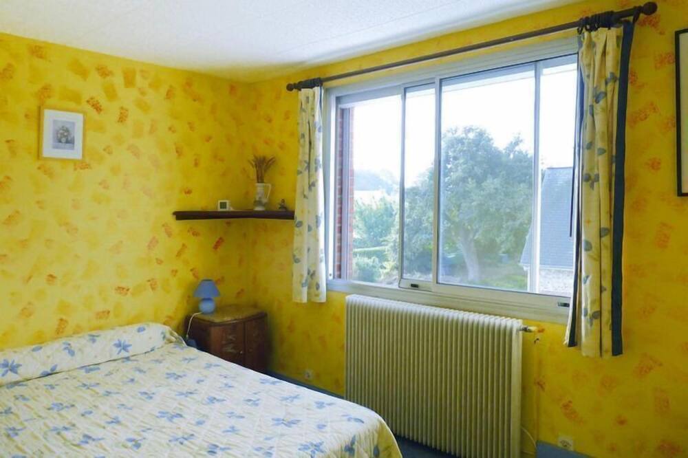 Photo of Bedroom in Senneville-sur-Fecamp