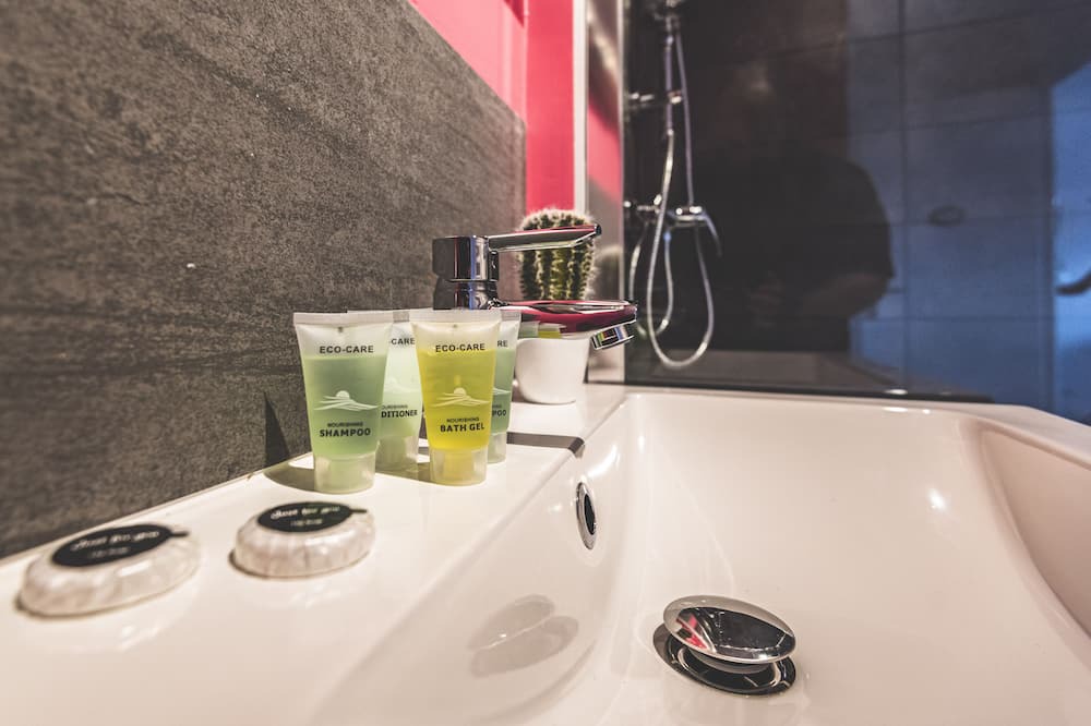 Photo of Bathroom in Epernay