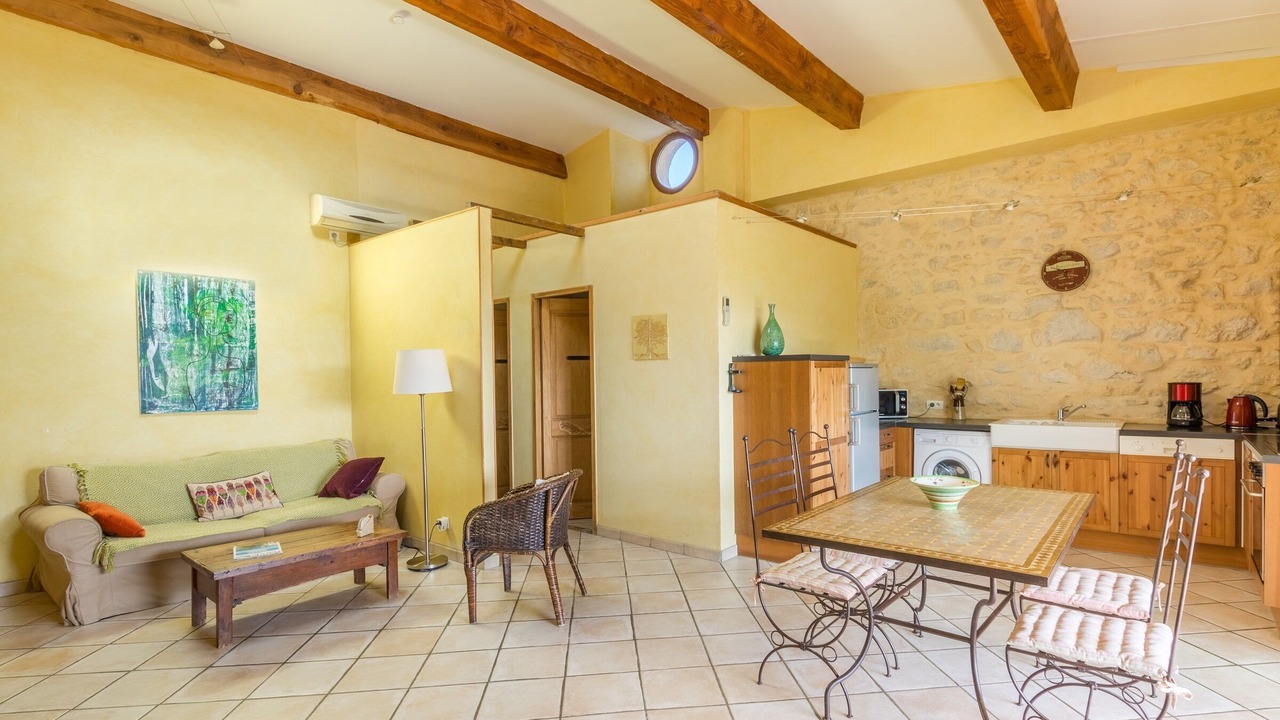 Photo of Livingroom in Saint-Jean-de-Fos