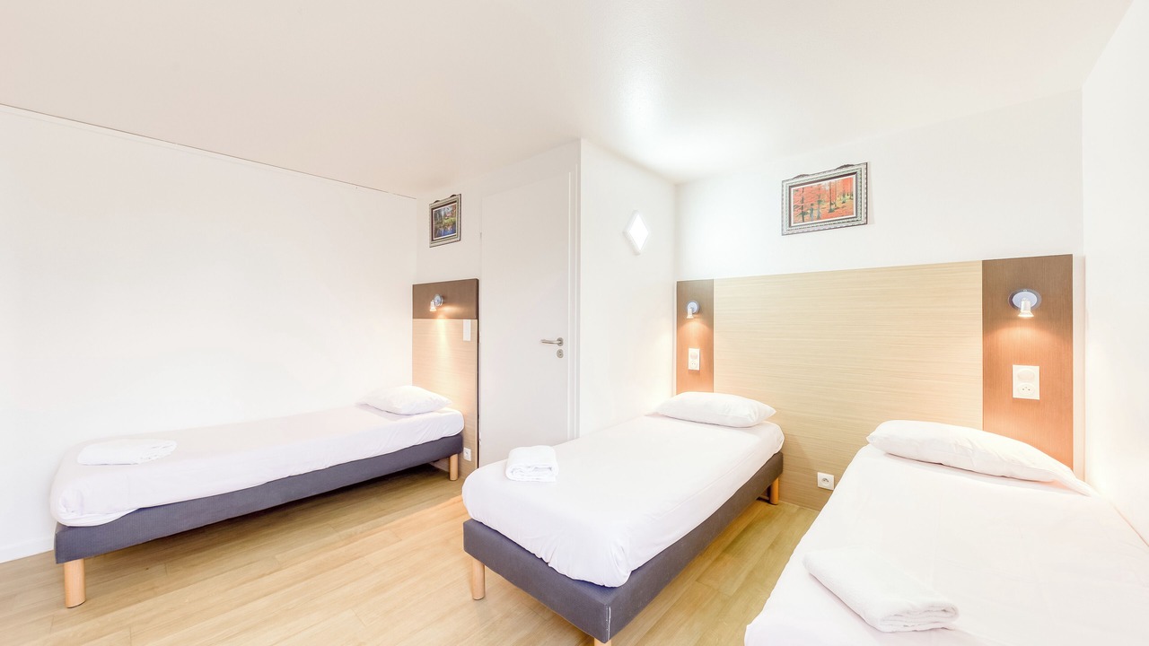 Photo of Bedroom in Claye-Souilly