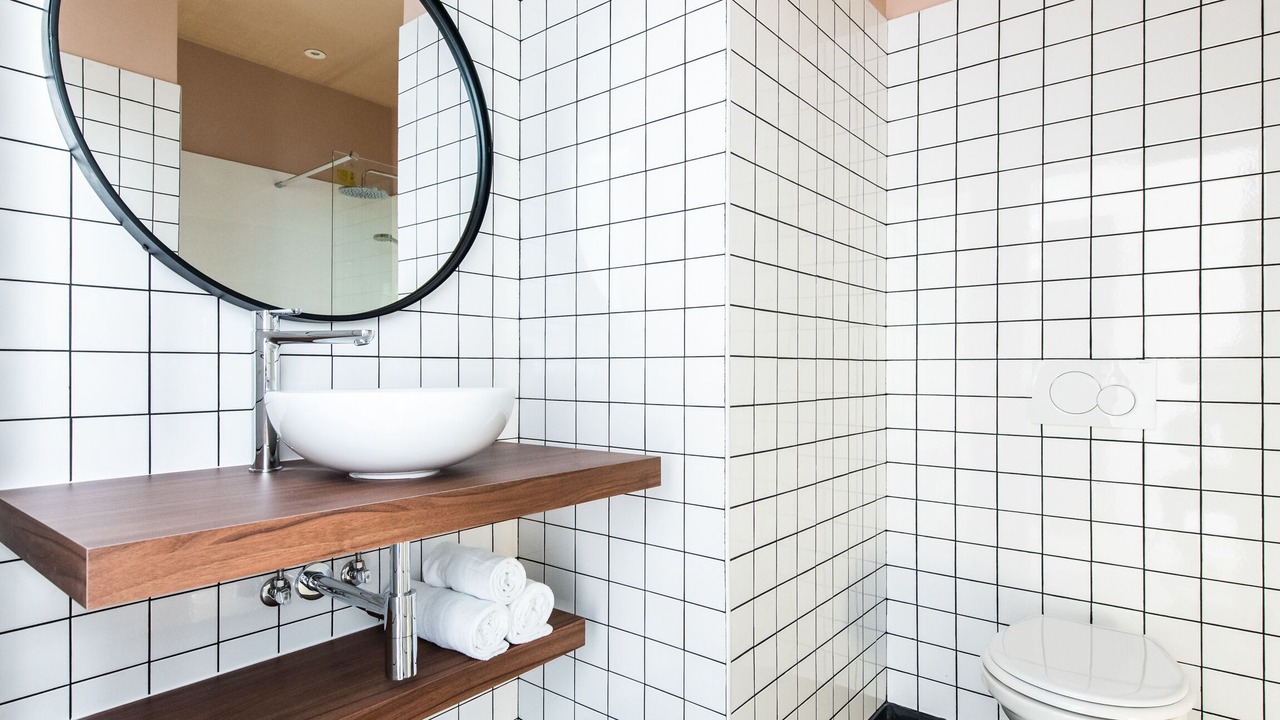 Photo of Bathroom in Issy-les-Moulineaux