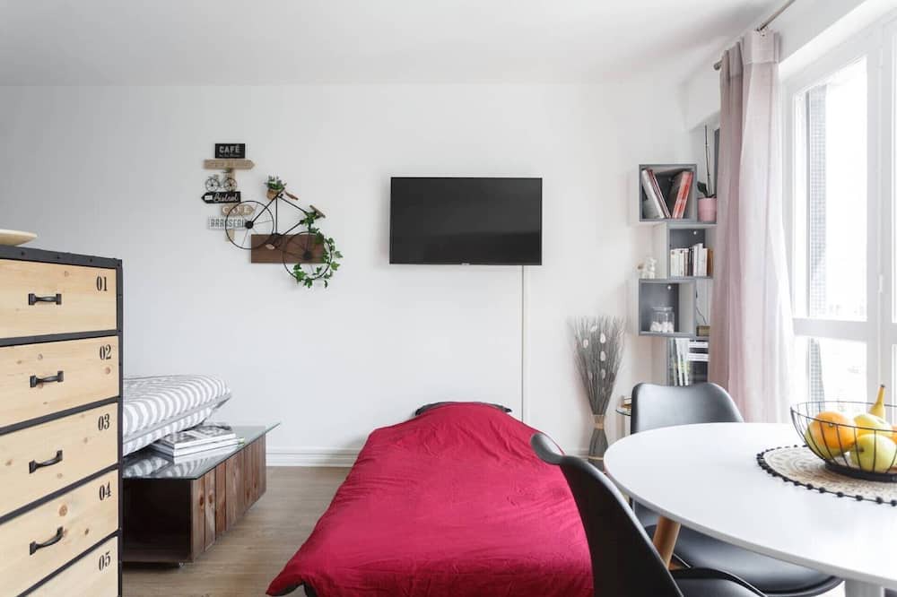 Photo of Bedroom in La Garenne-Colombes