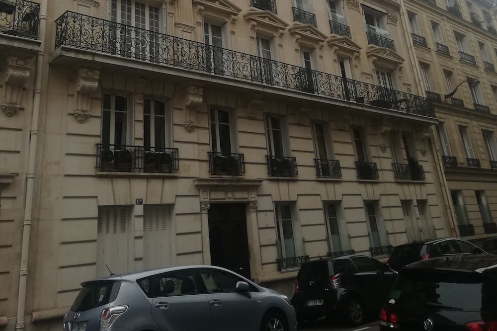 Photo of Outdoor in Neuilly-sur-Seine