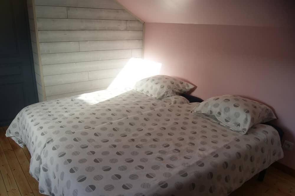 Photo of Bedroom in Alincthun