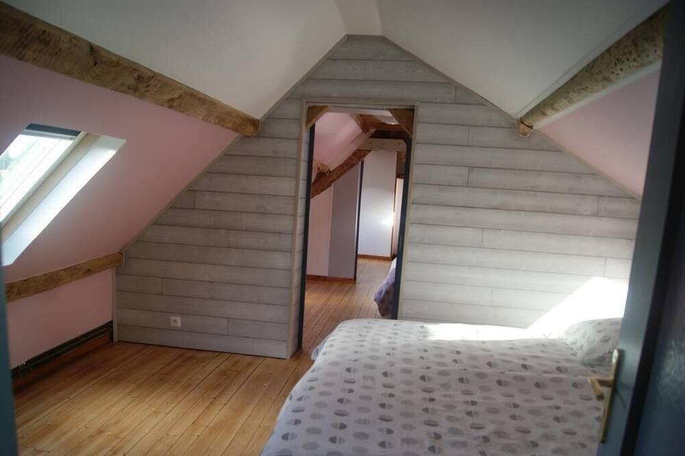 Photo of Bedroom in Alincthun