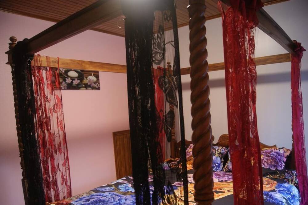 Photo of Bedroom in Alincthun
