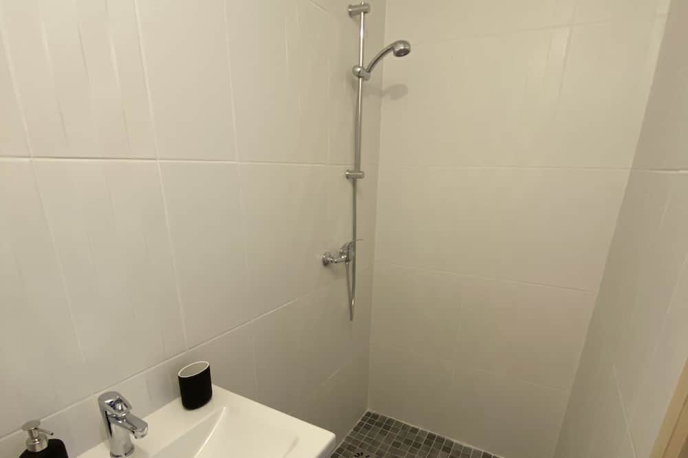 Photo of Bathroom in Lion-sur-Mer