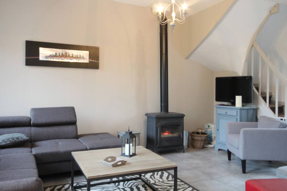Photo of Livingroom in Pissy-Poville
