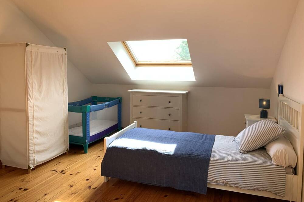 Photo of Bedroom in Angerville-la-Martel