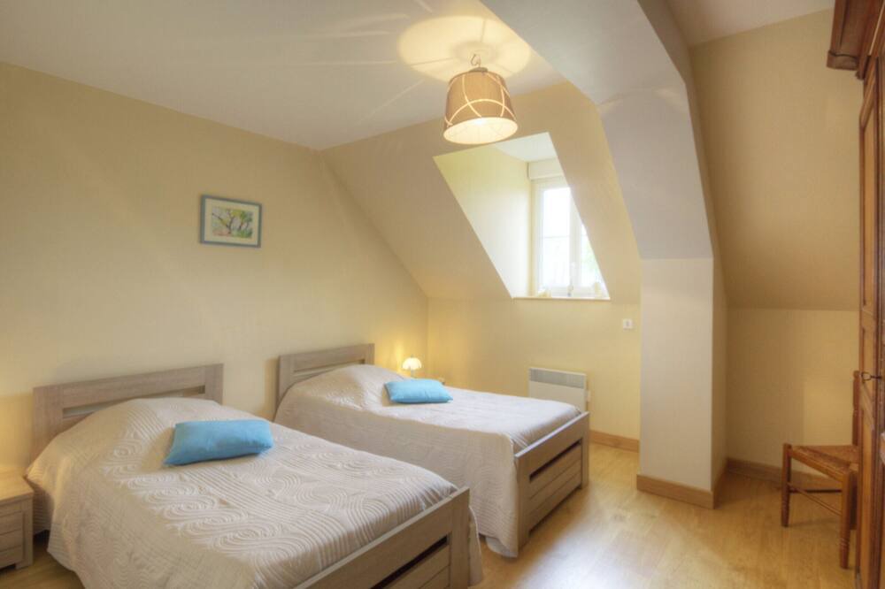 Photo of Bedroom in Hattenville