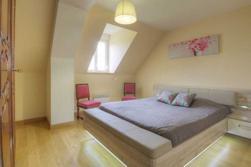 Photo of Bedroom in Hattenville