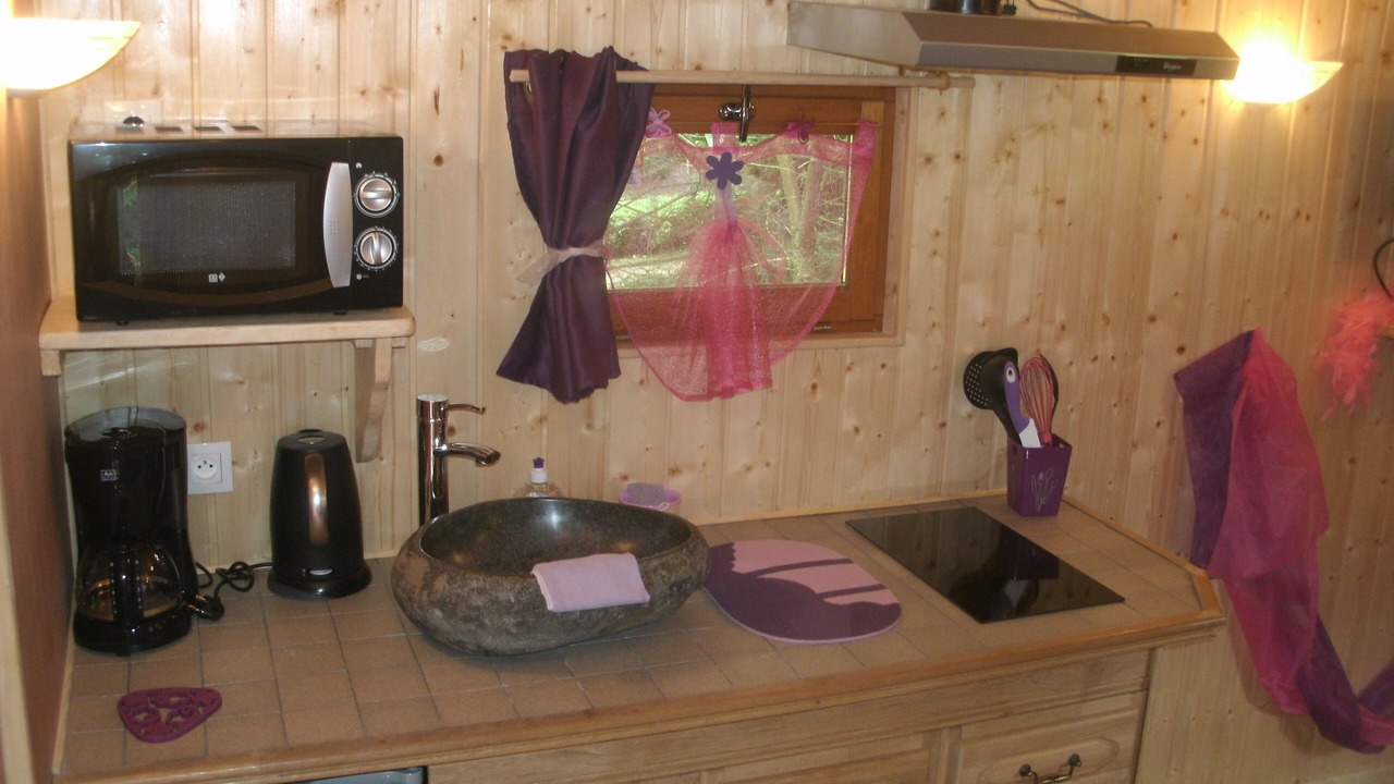 Photo of Kitchen in Dury