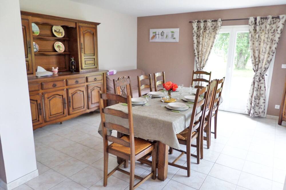 Photo of Kitchen in Hattenville