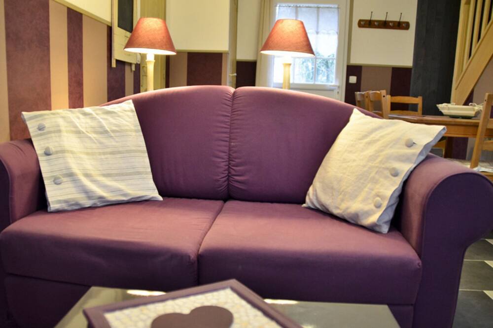 Photo of Livingroom in Annouville-Vilmesnil