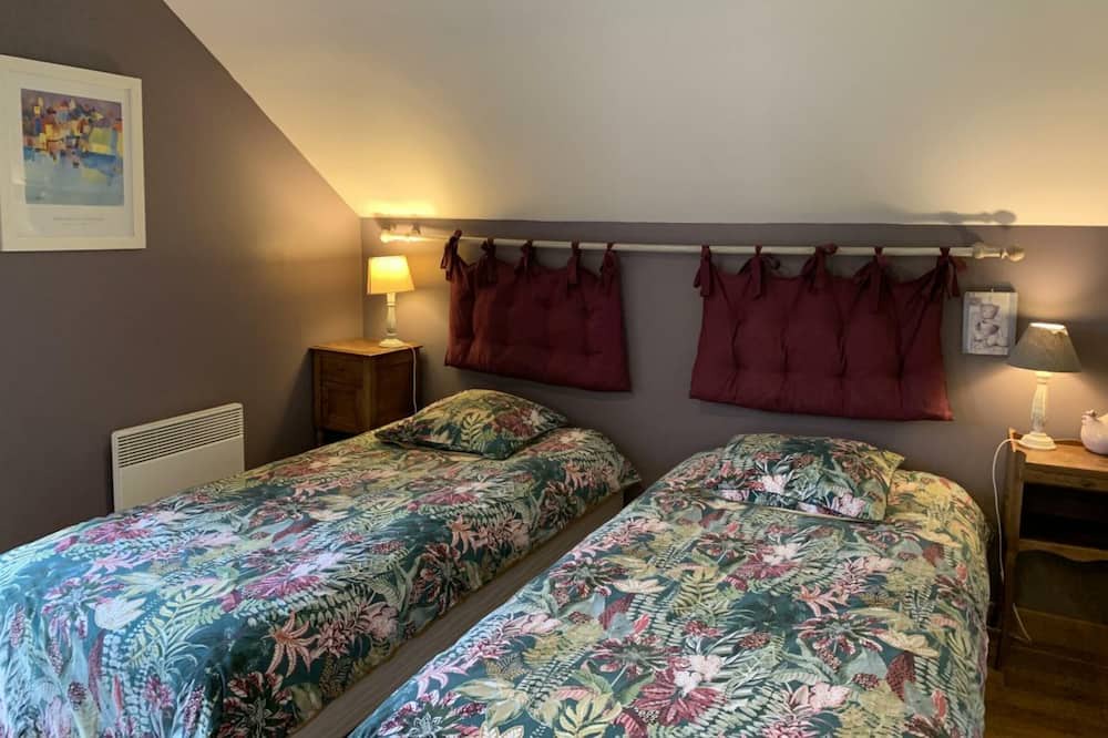 Photo of Bedroom in Saint-Pierre-de-Manneville