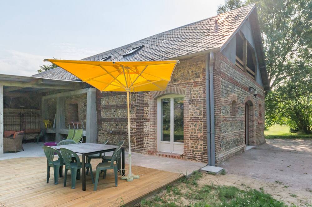 Photo of Patio Balcony in Saint-Jouin-Bruneval