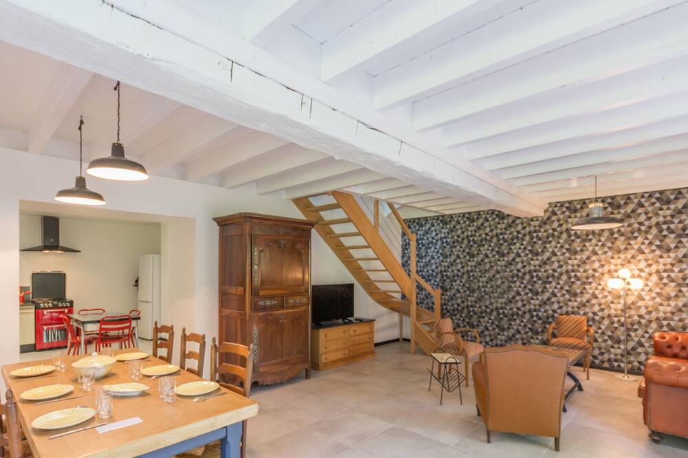 Photo of Livingroom in Saint-Jouin-Bruneval