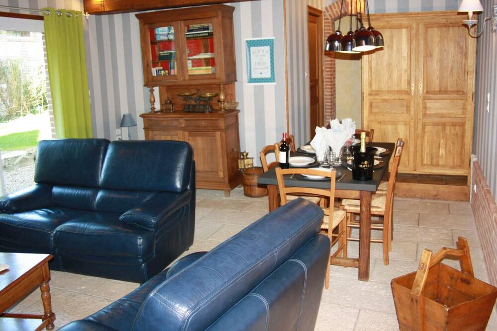 Photo of Livingroom in Gerponville