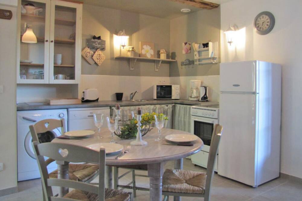 Photo of Kitchen in Annouville-Vilmesnil