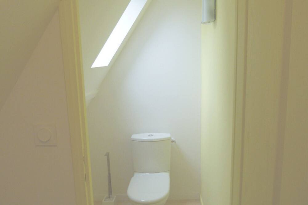 Photo of Bathroom in Angiens