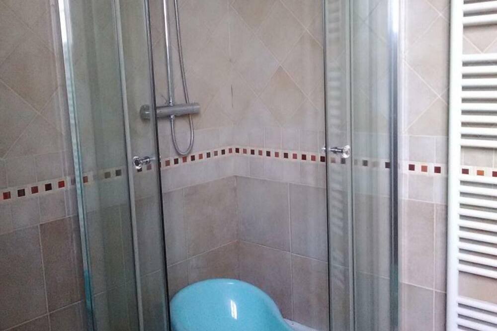 Photo of Bathroom in Sainte-Beuve-en-Riviere