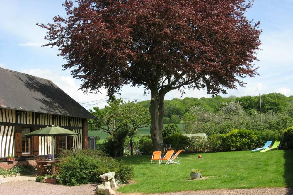 Photo of Outdoor in Sainte-Beuve-en-Riviere