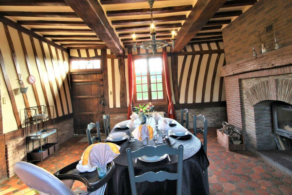 Photo of Kitchen in Sainte-Beuve-en-Riviere
