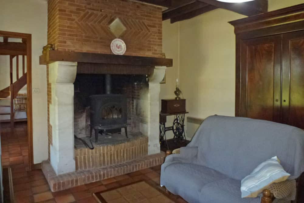 Photo of Livingroom in Saint-Antoine-la-Foret