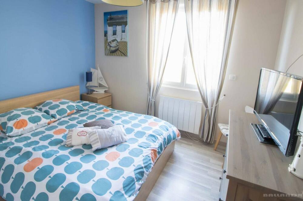 Photo of Bedroom in Vattetot-sur-Mer
