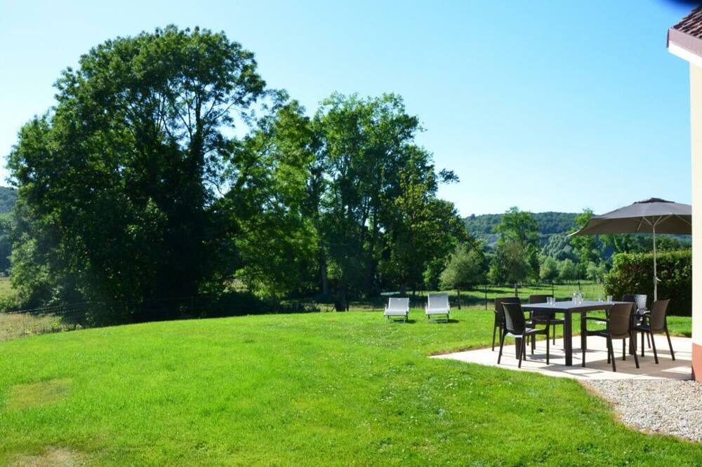 Photo of Outdoor in Muchedent
